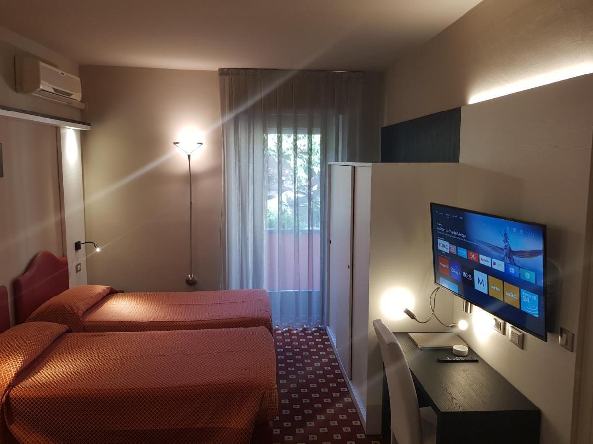 Hotel Diana Boario Terme Exteriér fotografie